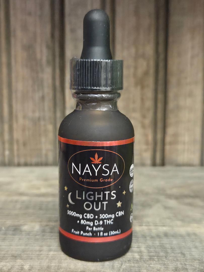 Naysa Lights Out